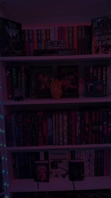 @Smutty.Little.Books ๐ธ๏ธ๐ท๏ธ๐๐ค