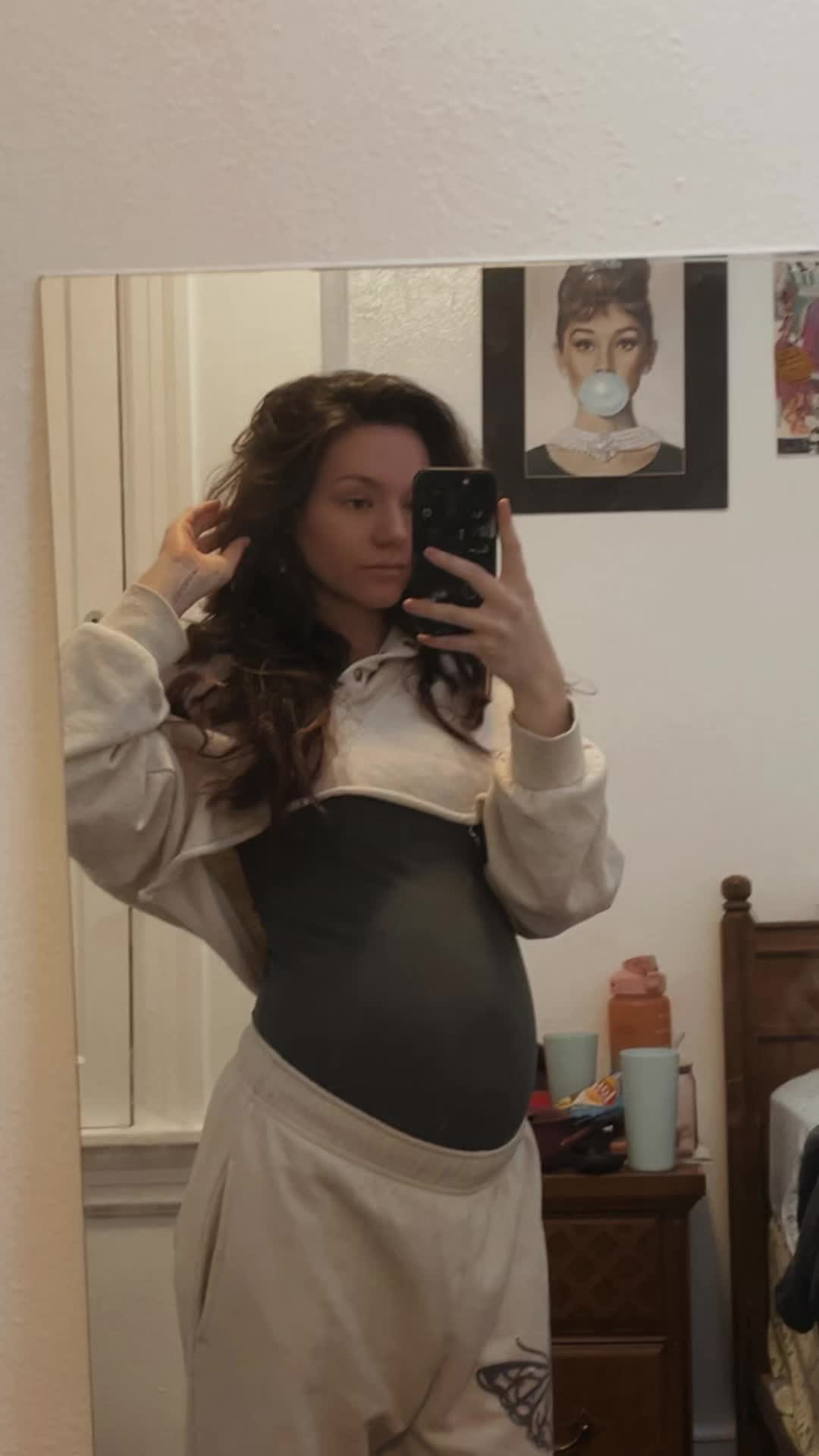@CheyenneS.