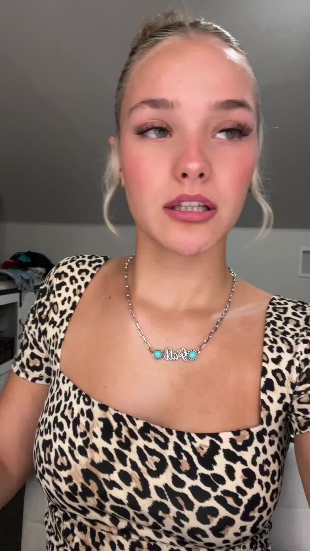 @Zoey