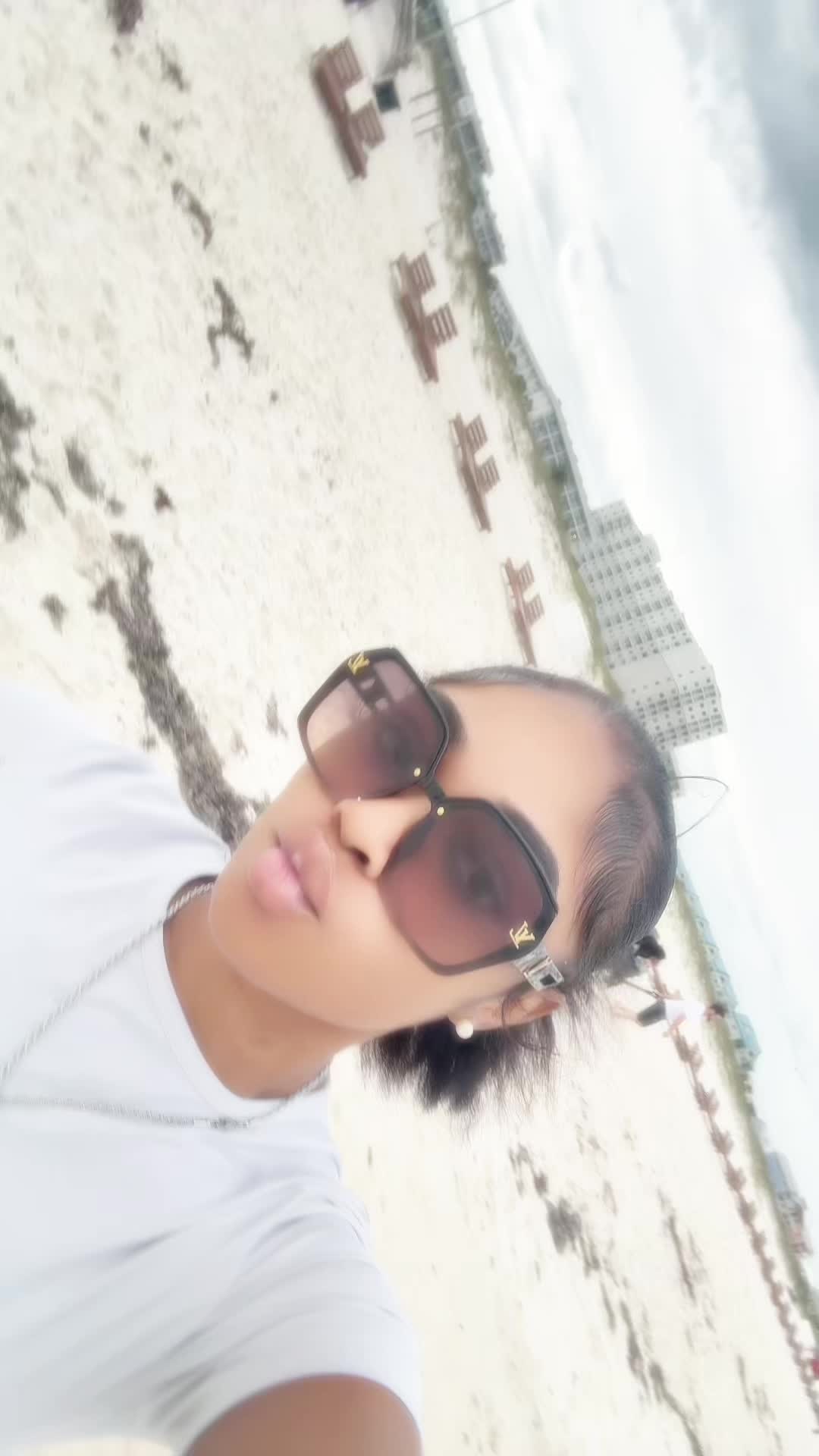 @shireztaylerr