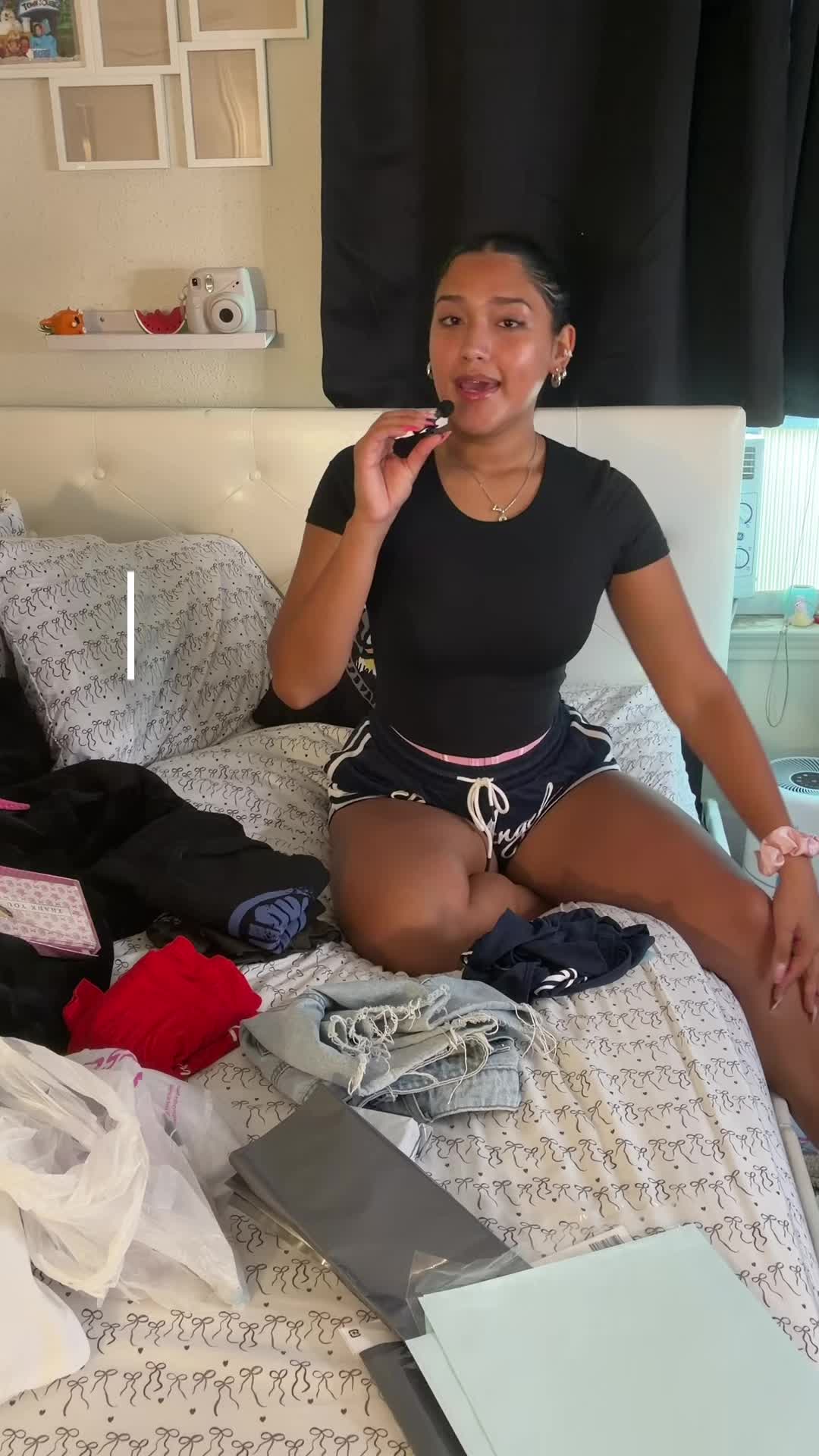 @melina
