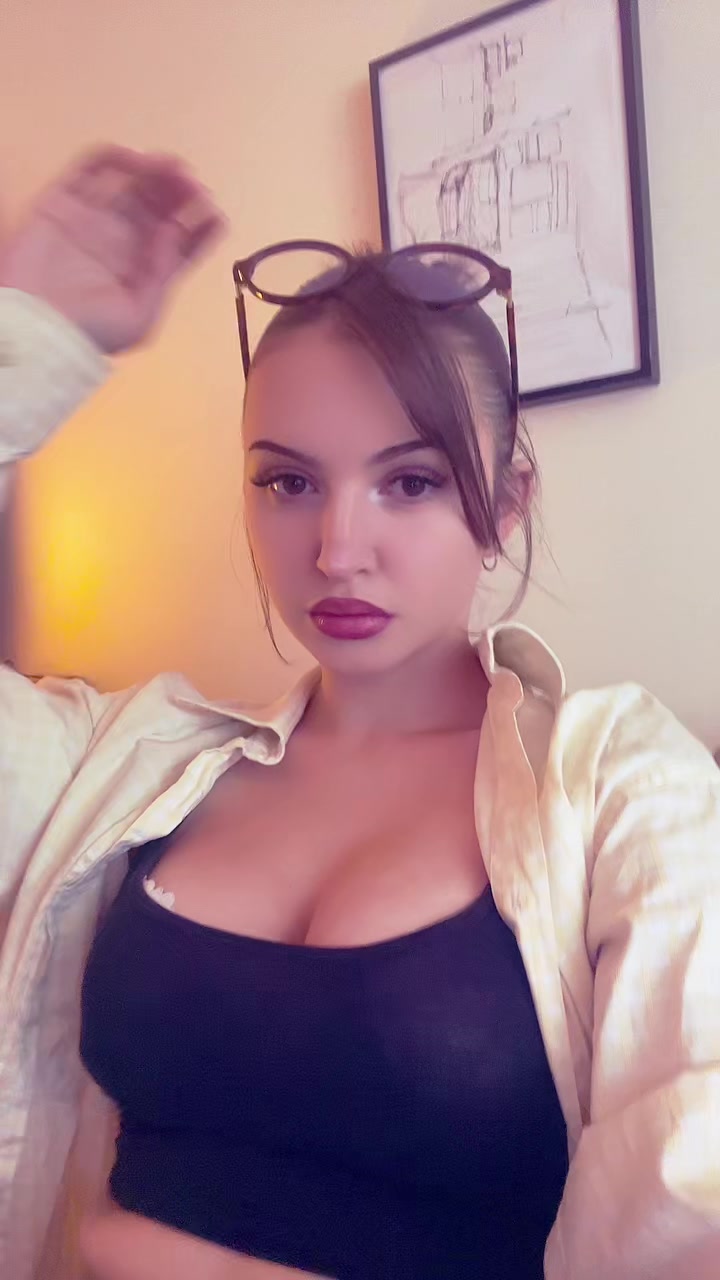 @jeannefrn