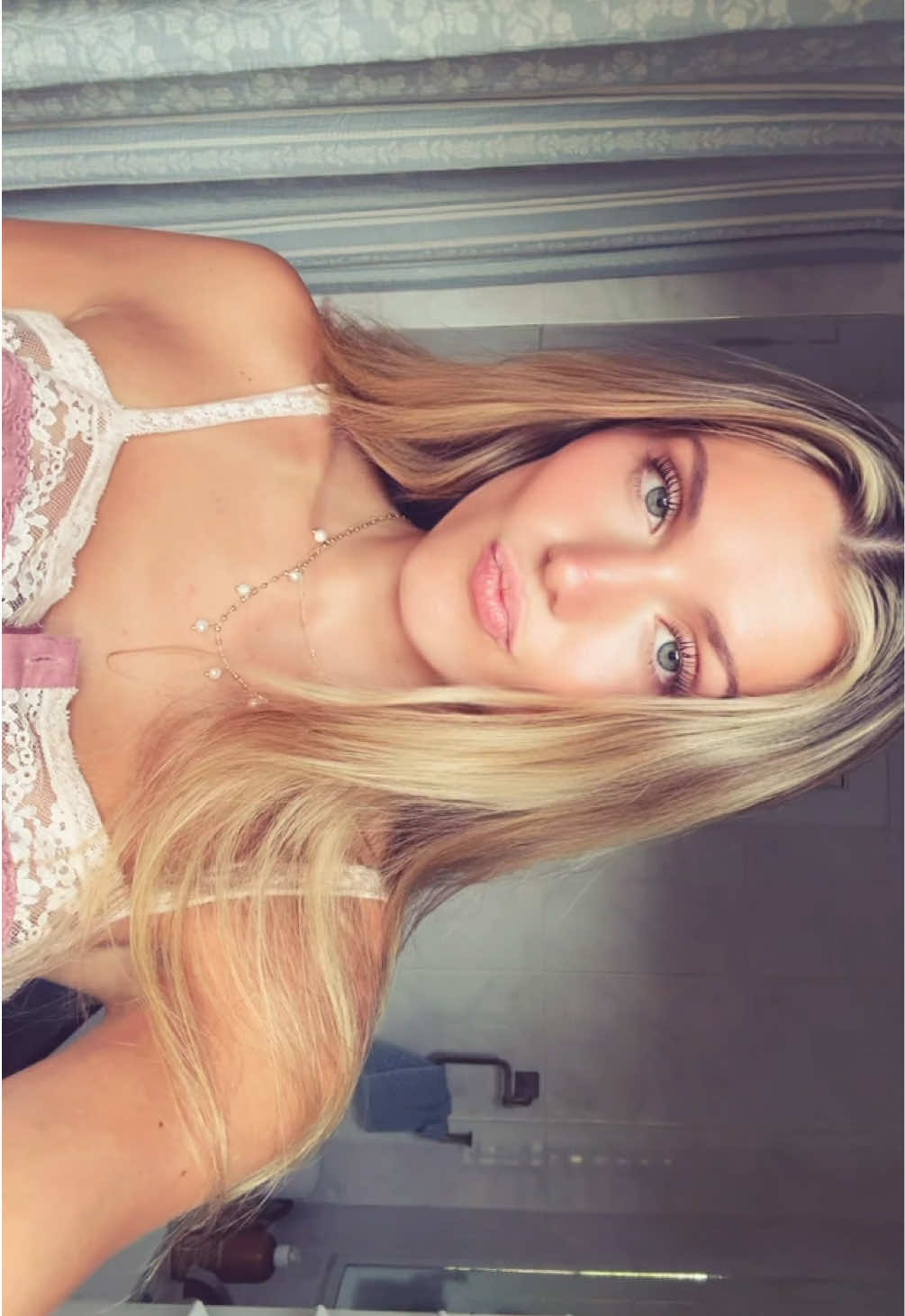 @lucyhasel