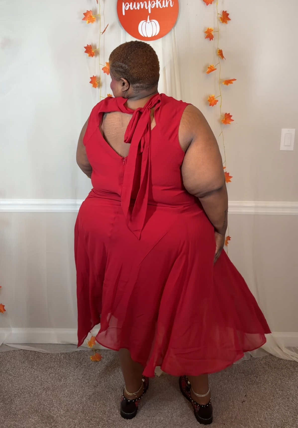@Nikki • Plus Size Fashion