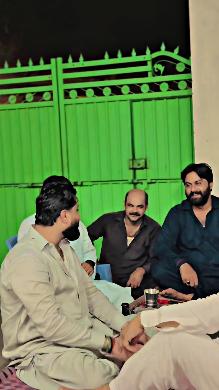 @👑 CH BALA GUJJAR 👑