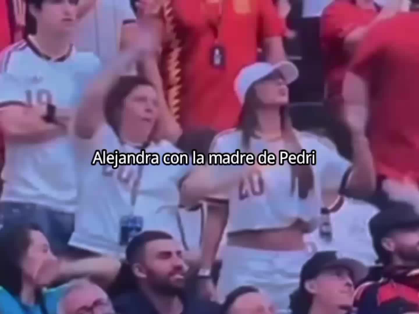 @🐺