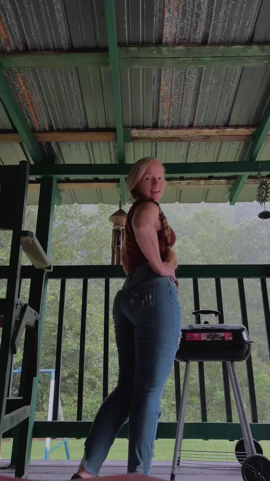 @Gg