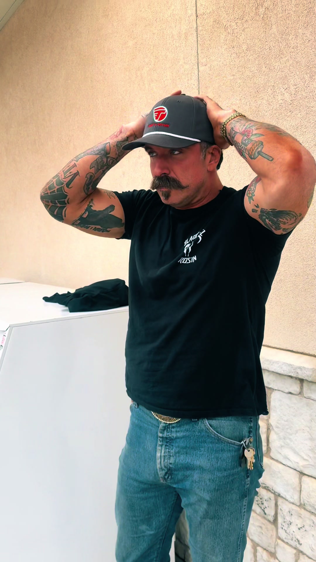@Top Hand Damo McCullough