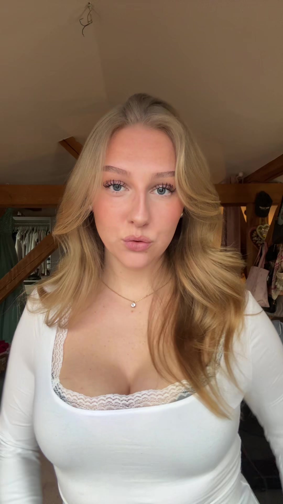 @C A R L Y 👸🏼