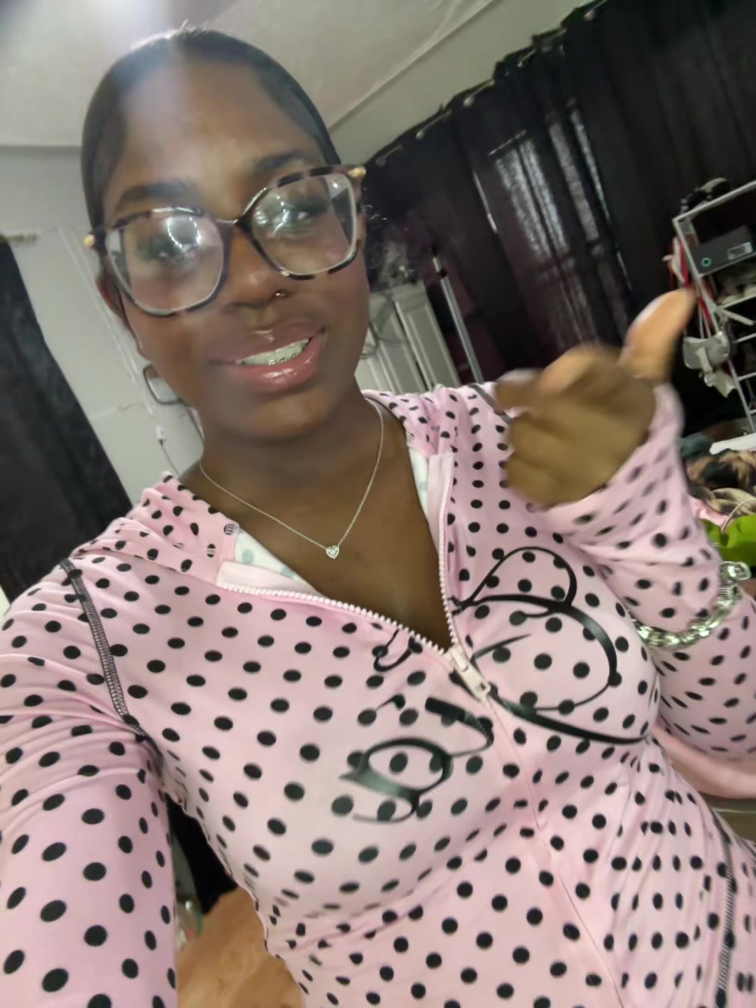 @Tasanee