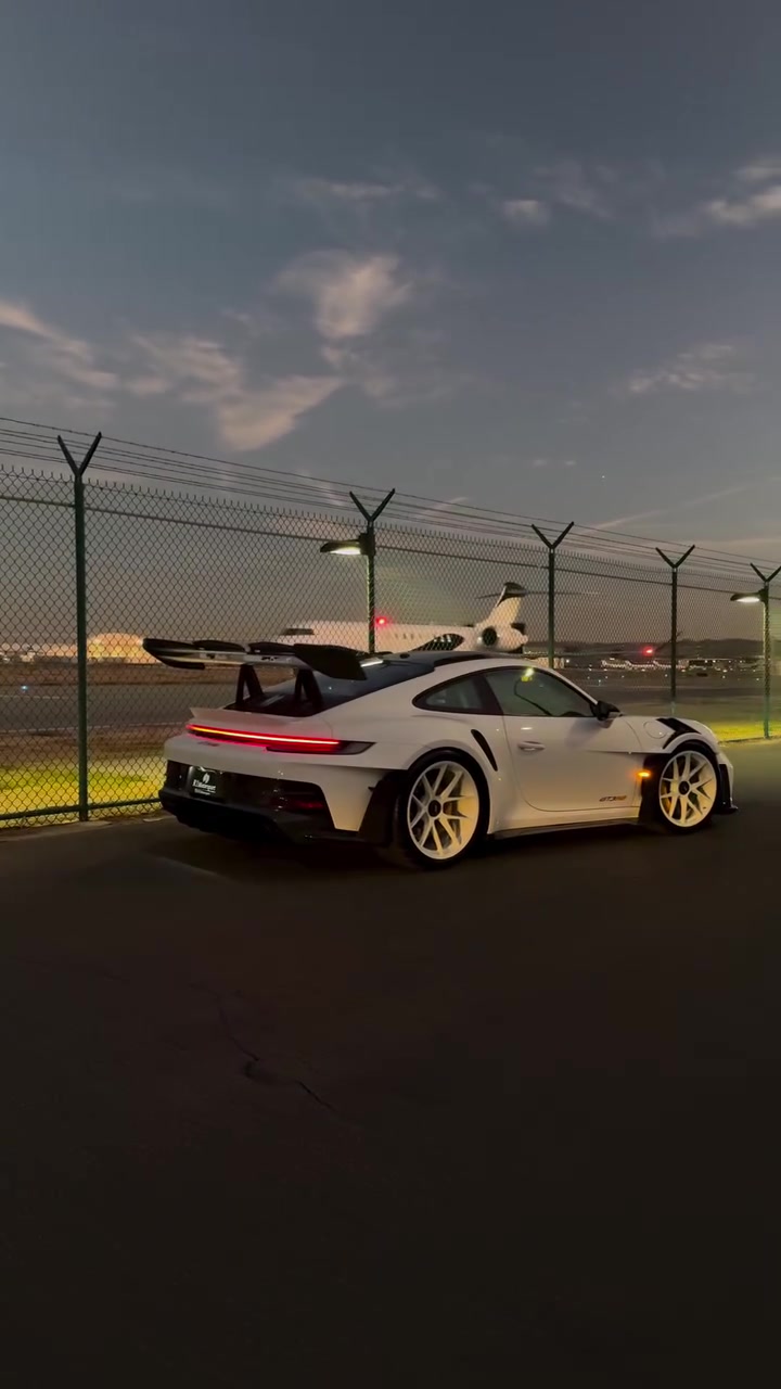 @R1 Motorsport