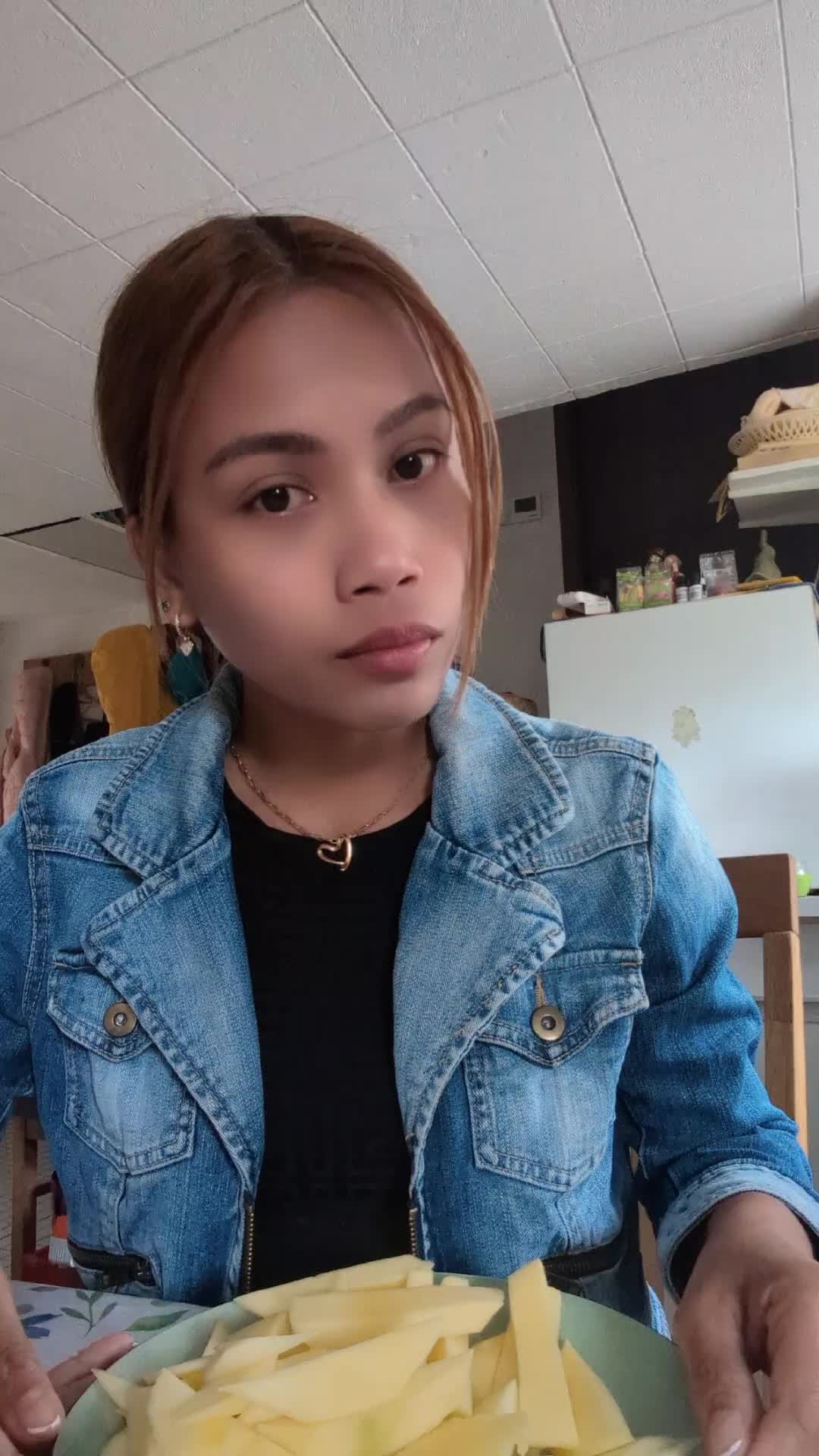@Luvjoy12