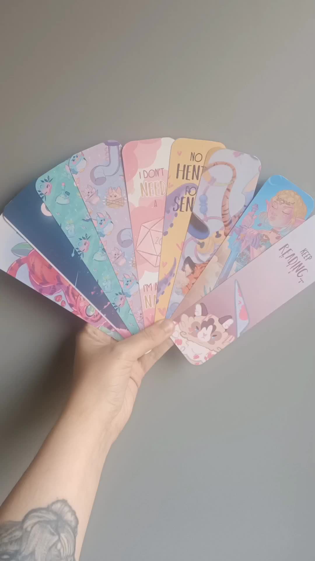 @FelineTriesArt