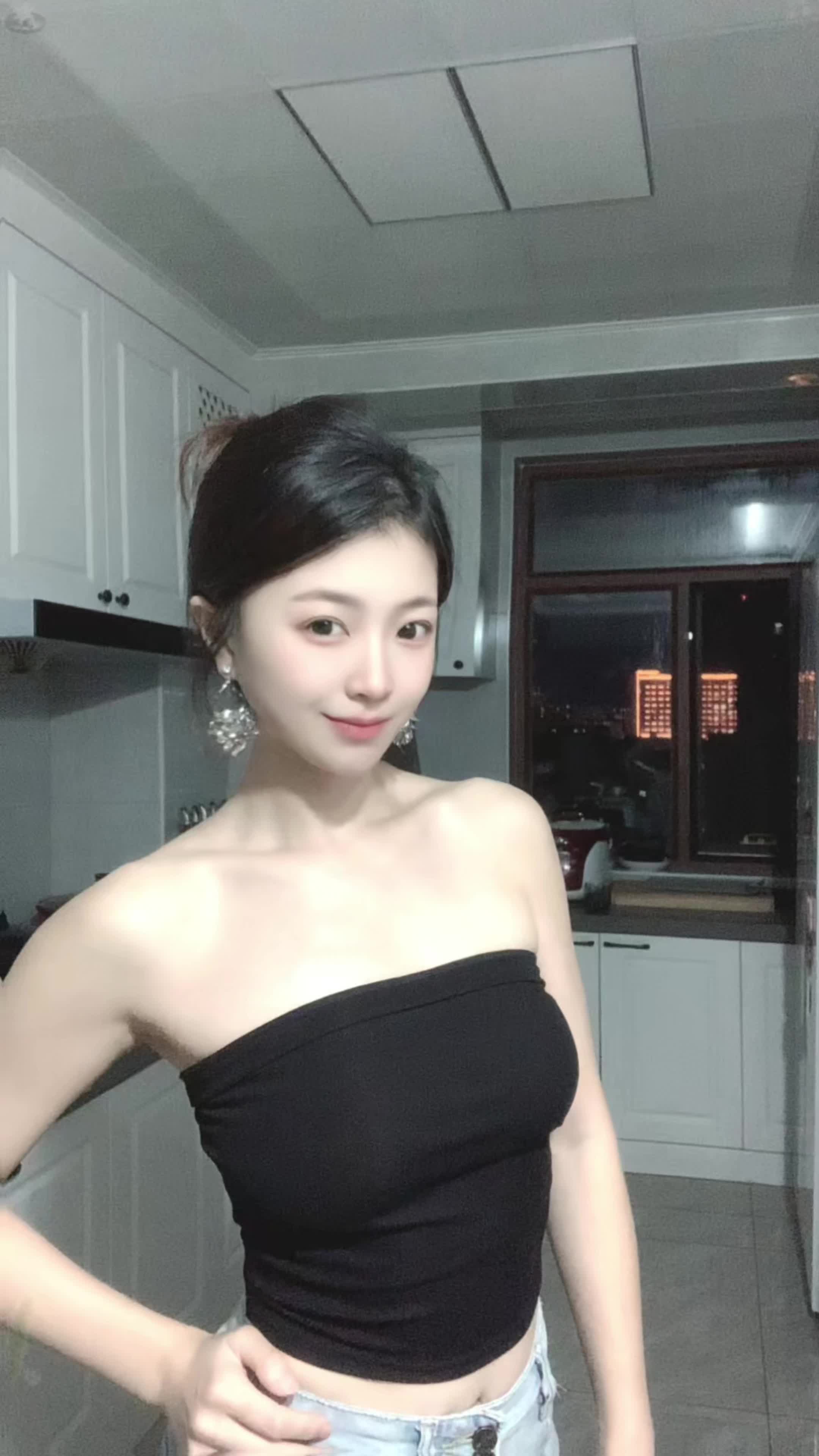 @Blooming elegance