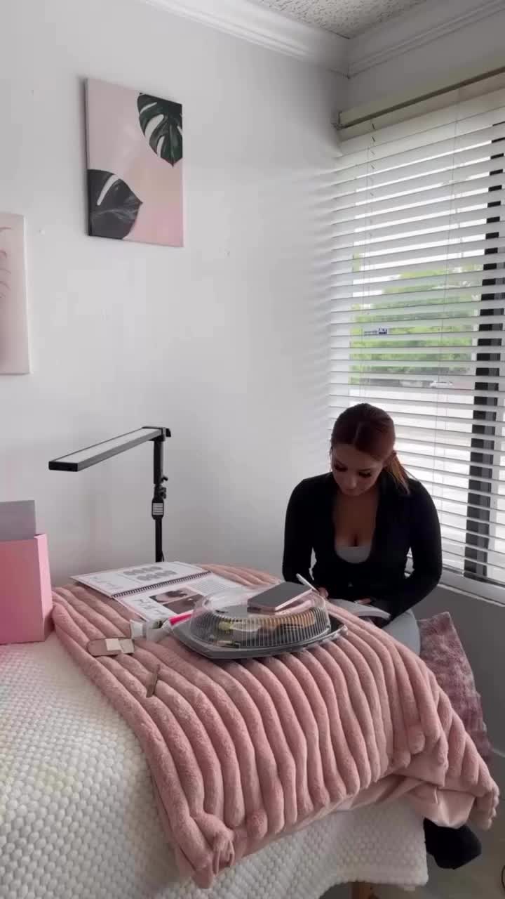 @Lux Beauty Lash Academy