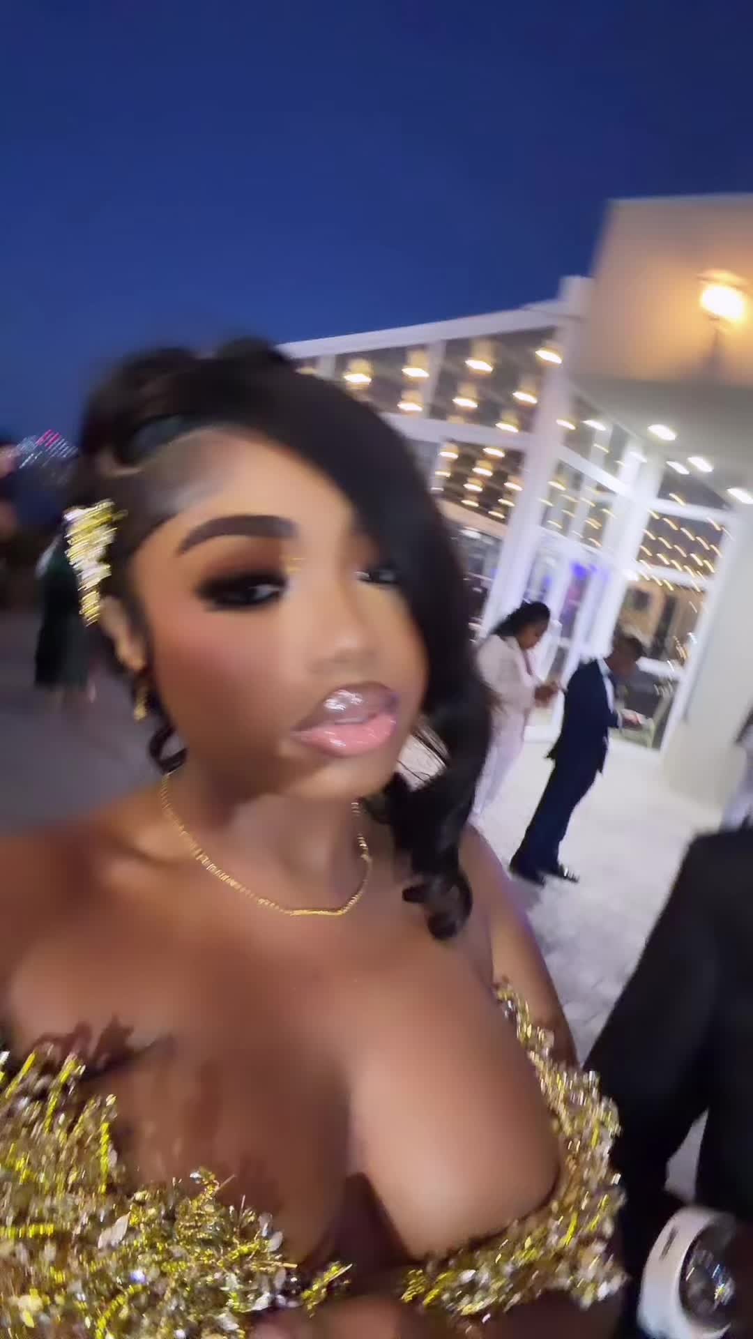 @sadprettyhoe101