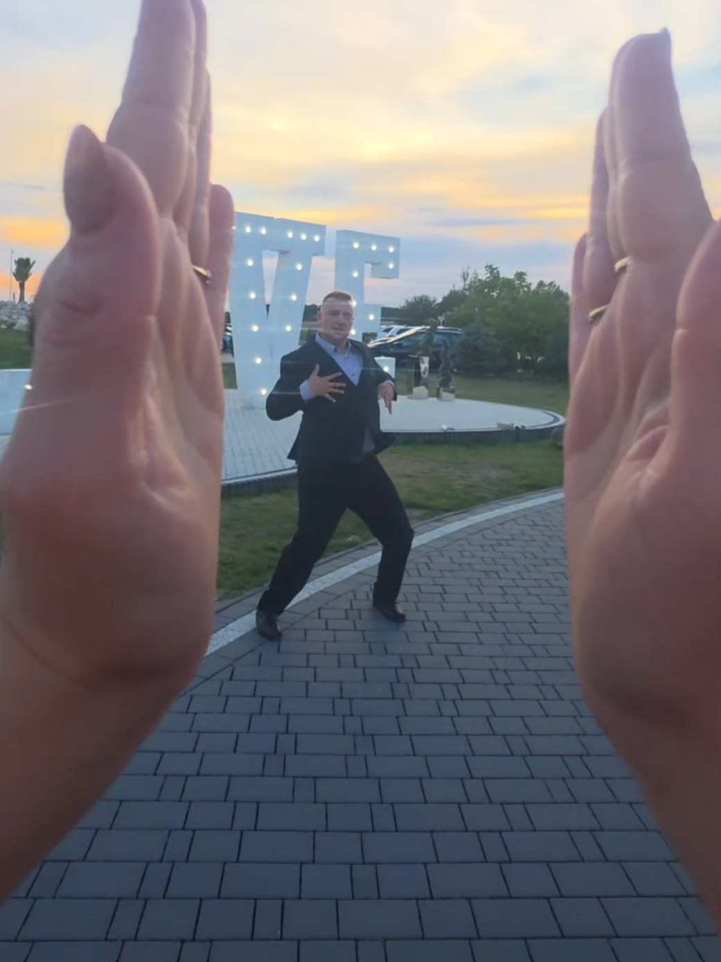 @4w1FotoVideo