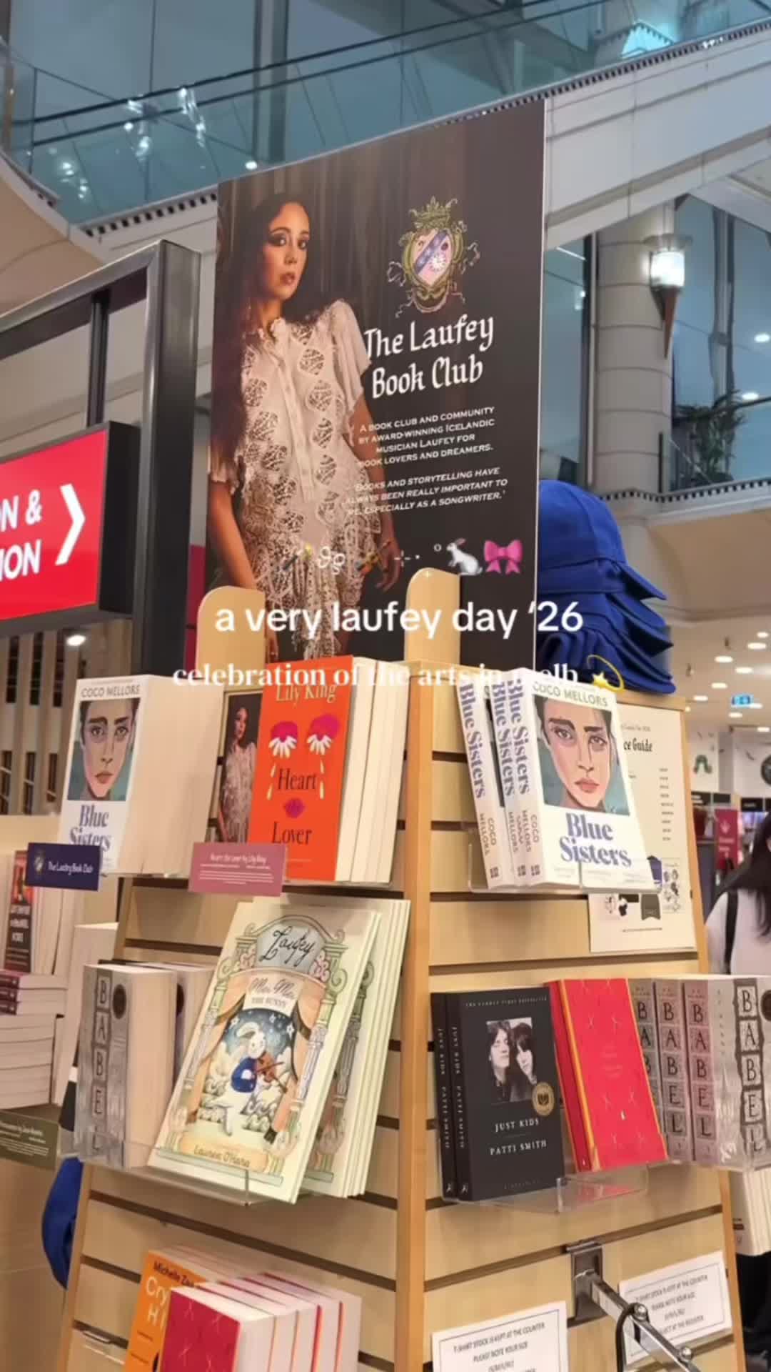 @maddie <3 (fan account)