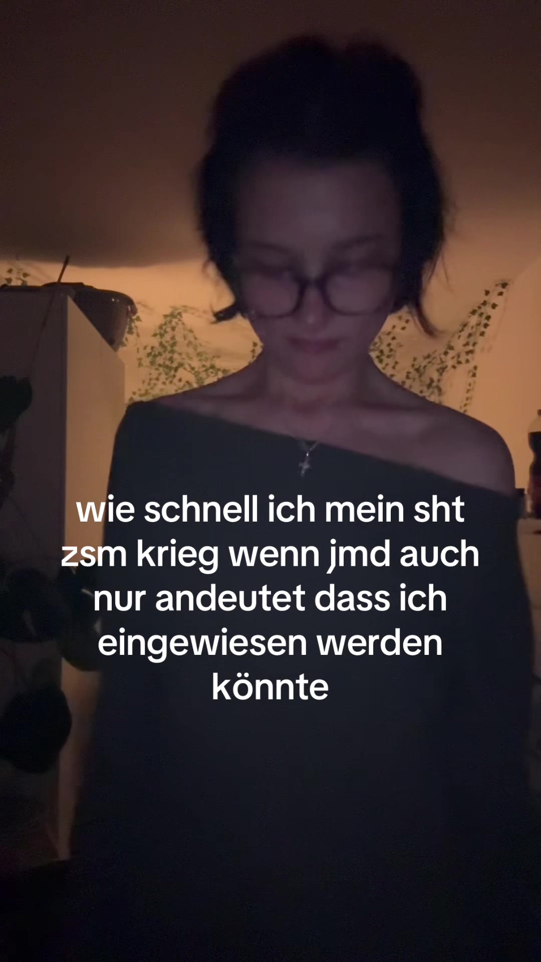 @￴