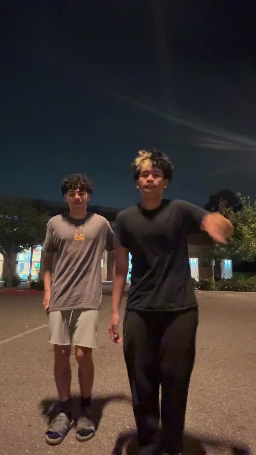 @g