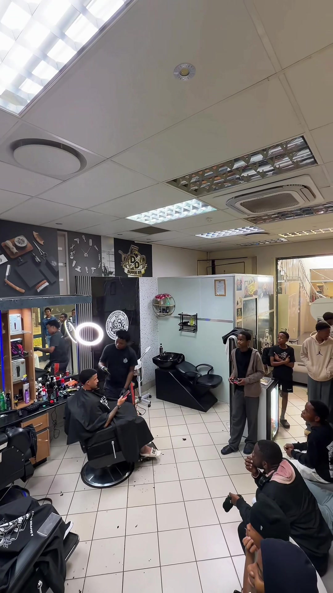 @THRONE CUTZ®