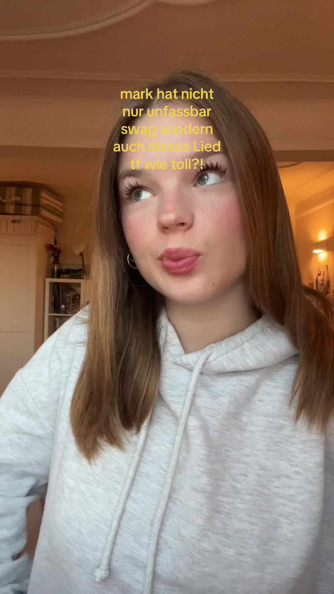 @flo🎞️🎶