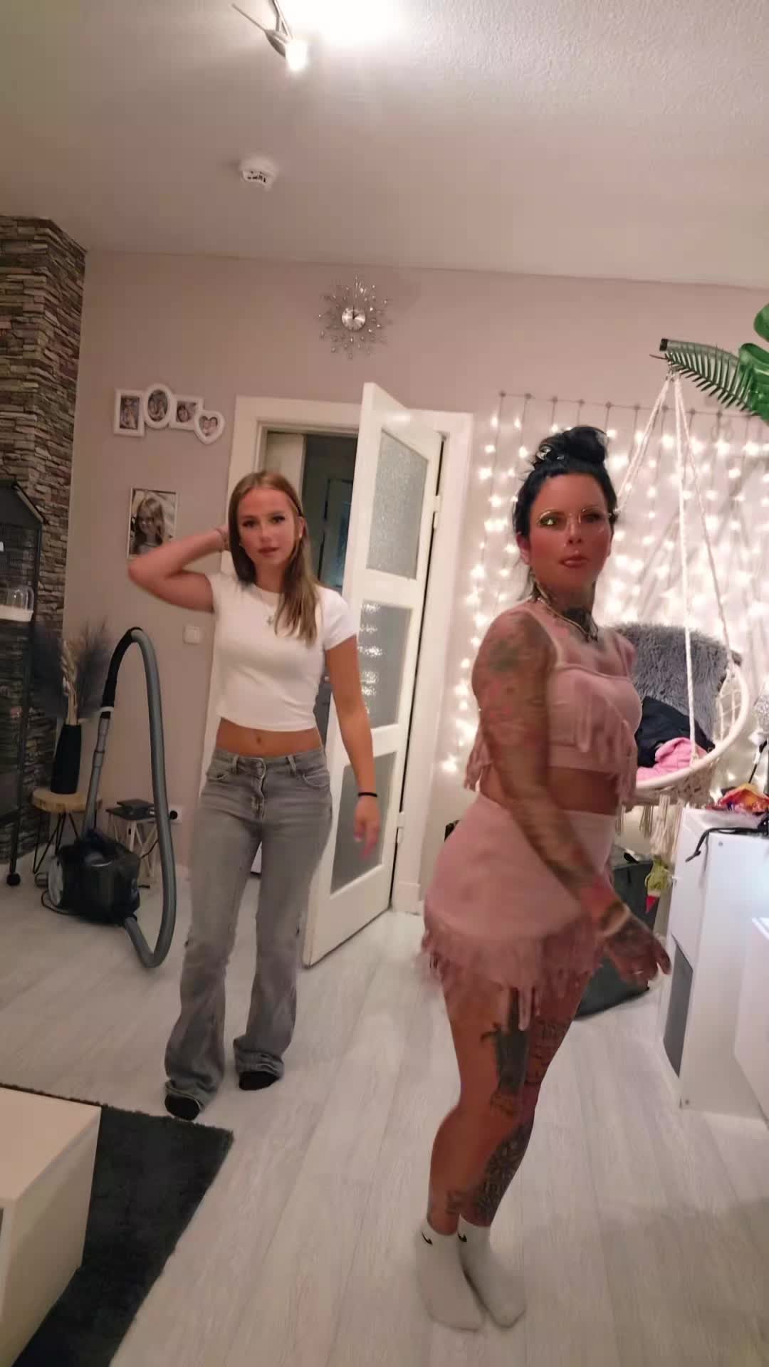 @schaaaaniine