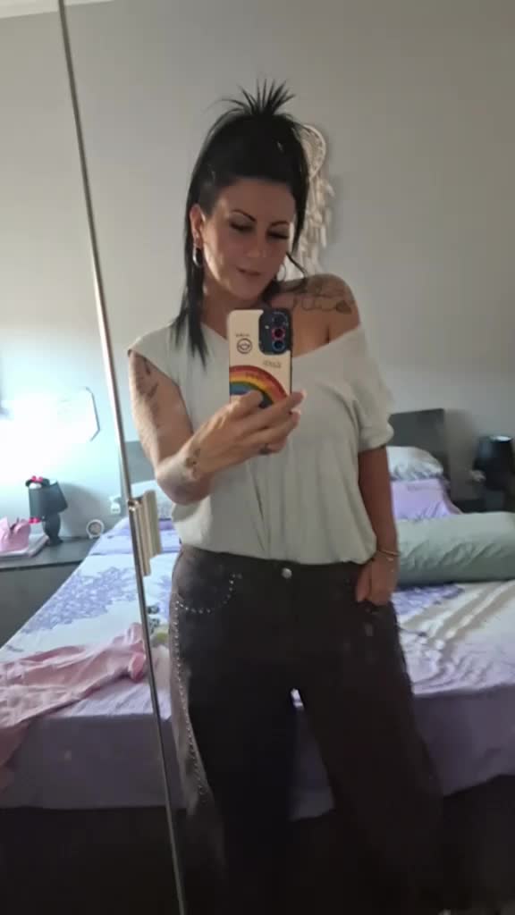@🏳️&zwj;🌈Crazymamamama🏳️&zwj;🌈