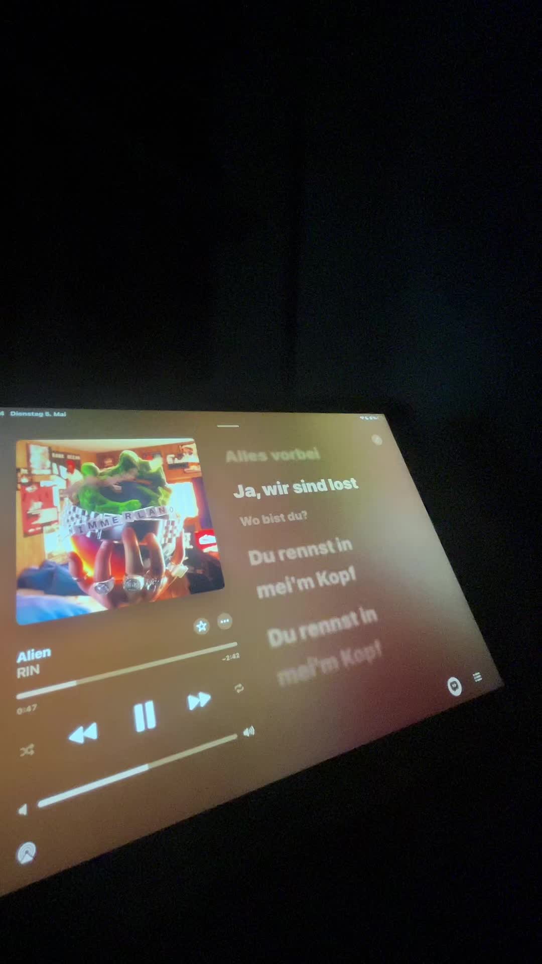 @Applemusik_Lyrics.