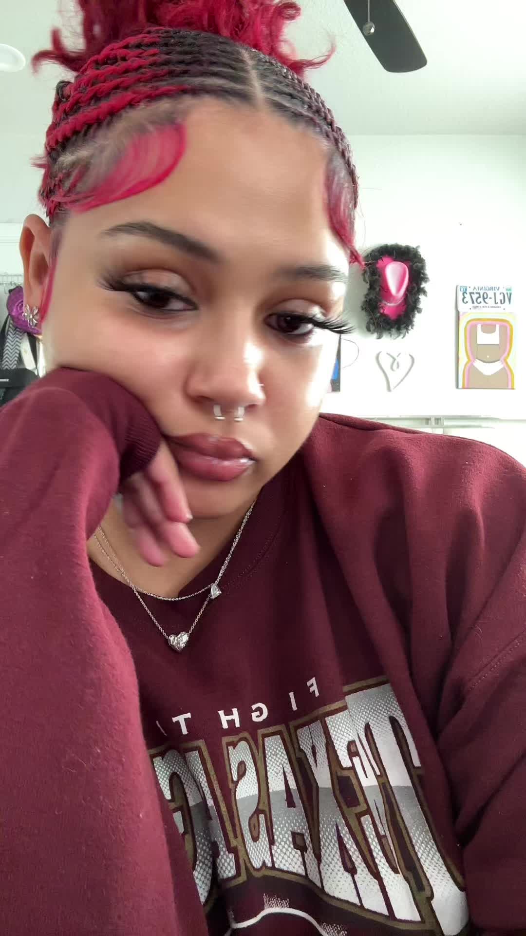 @liyah ♉︎ .