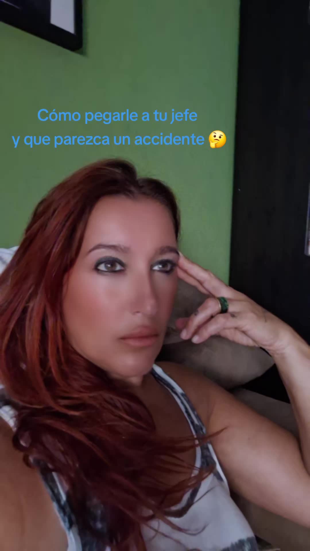 @Anuska 🦋🇮🇨