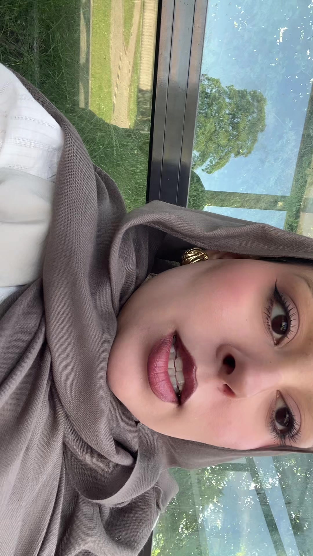 @rakuebb