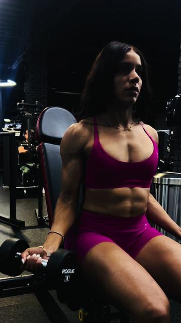 @weightsandshakes8