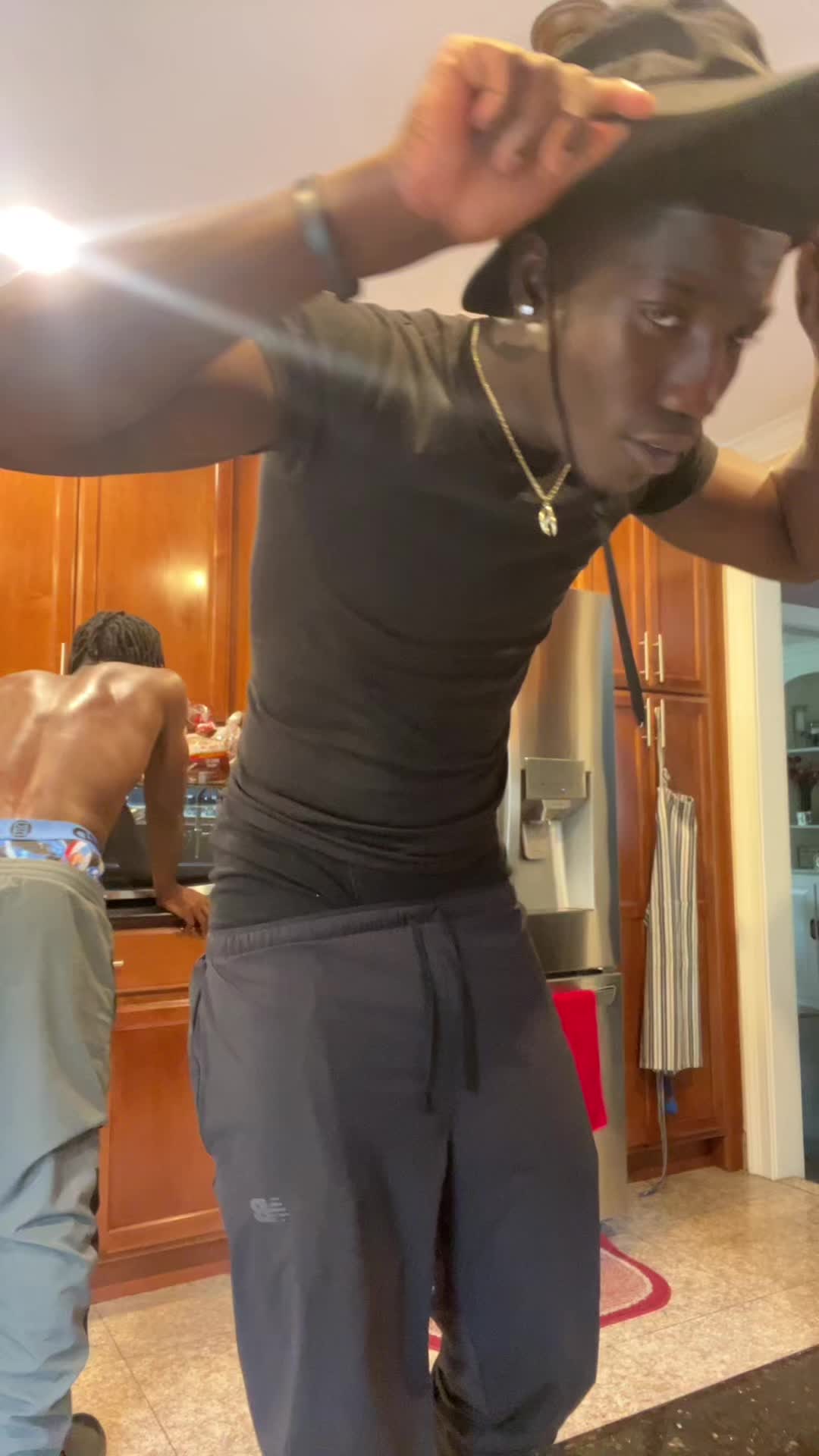 @J4🕺🏾.