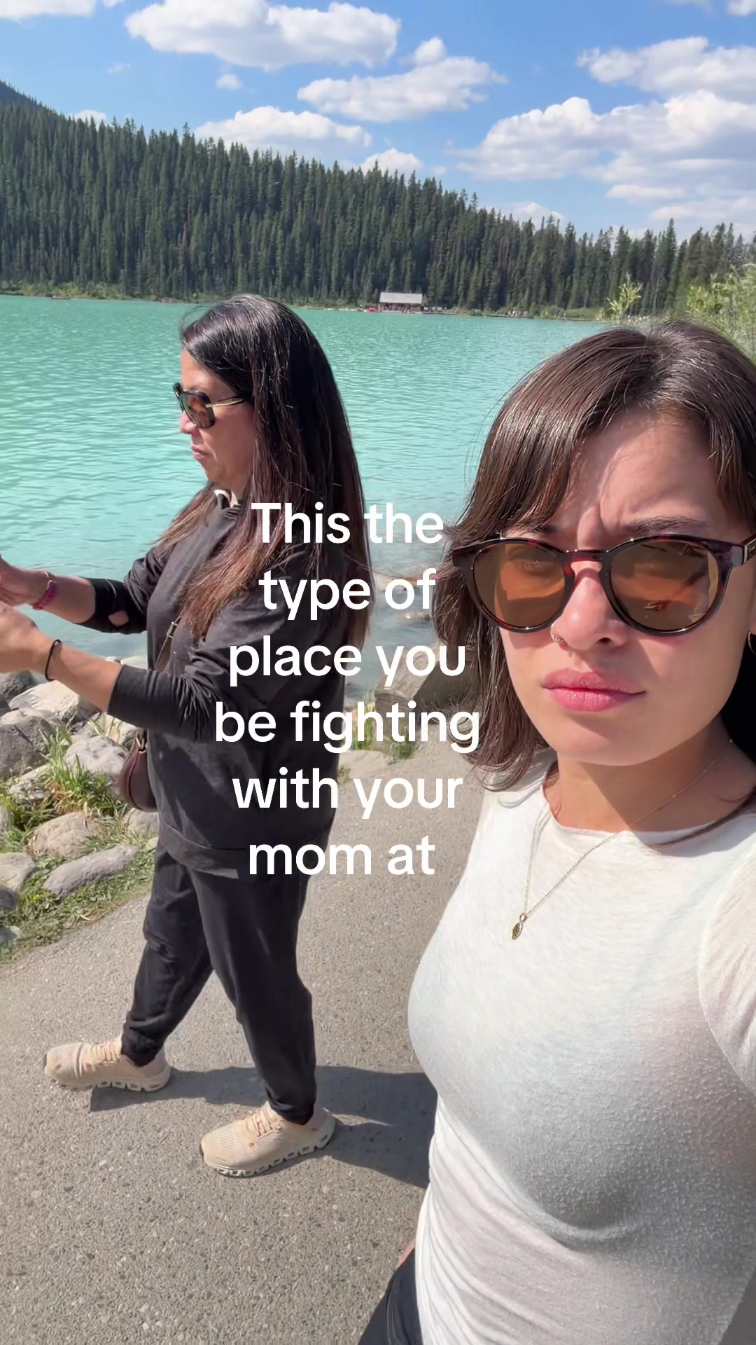 @MARIKO