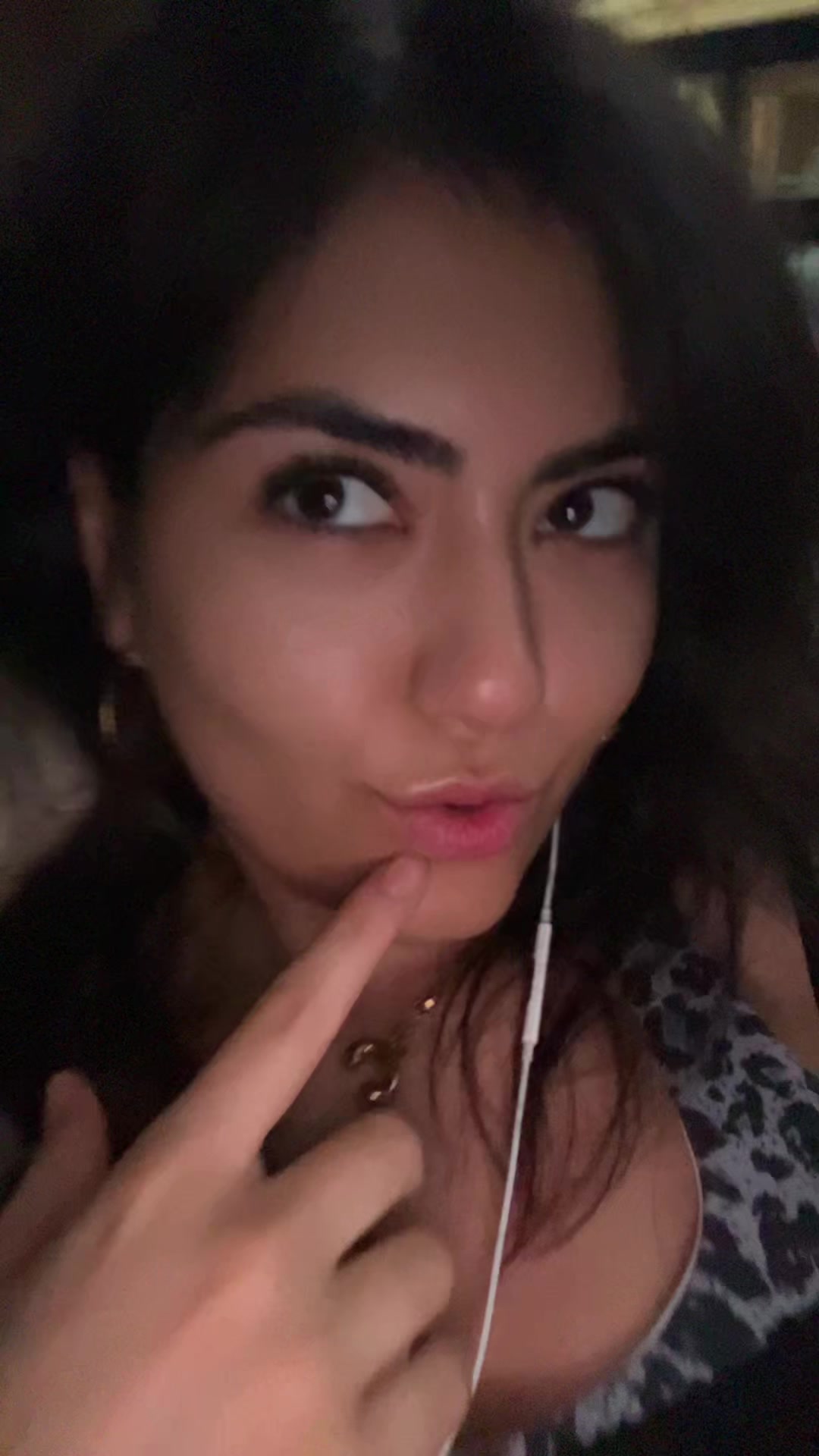 @adorableviolence