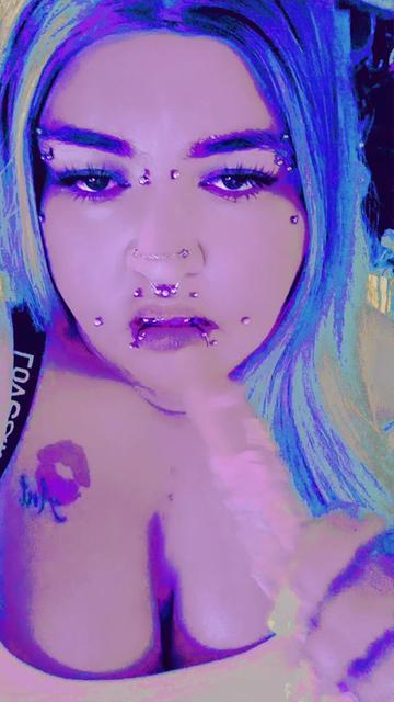 @😈Wicked🪓Pebblez420🏳️🌈