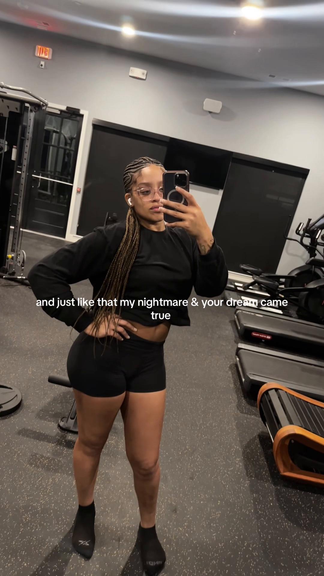 @marykatedadon