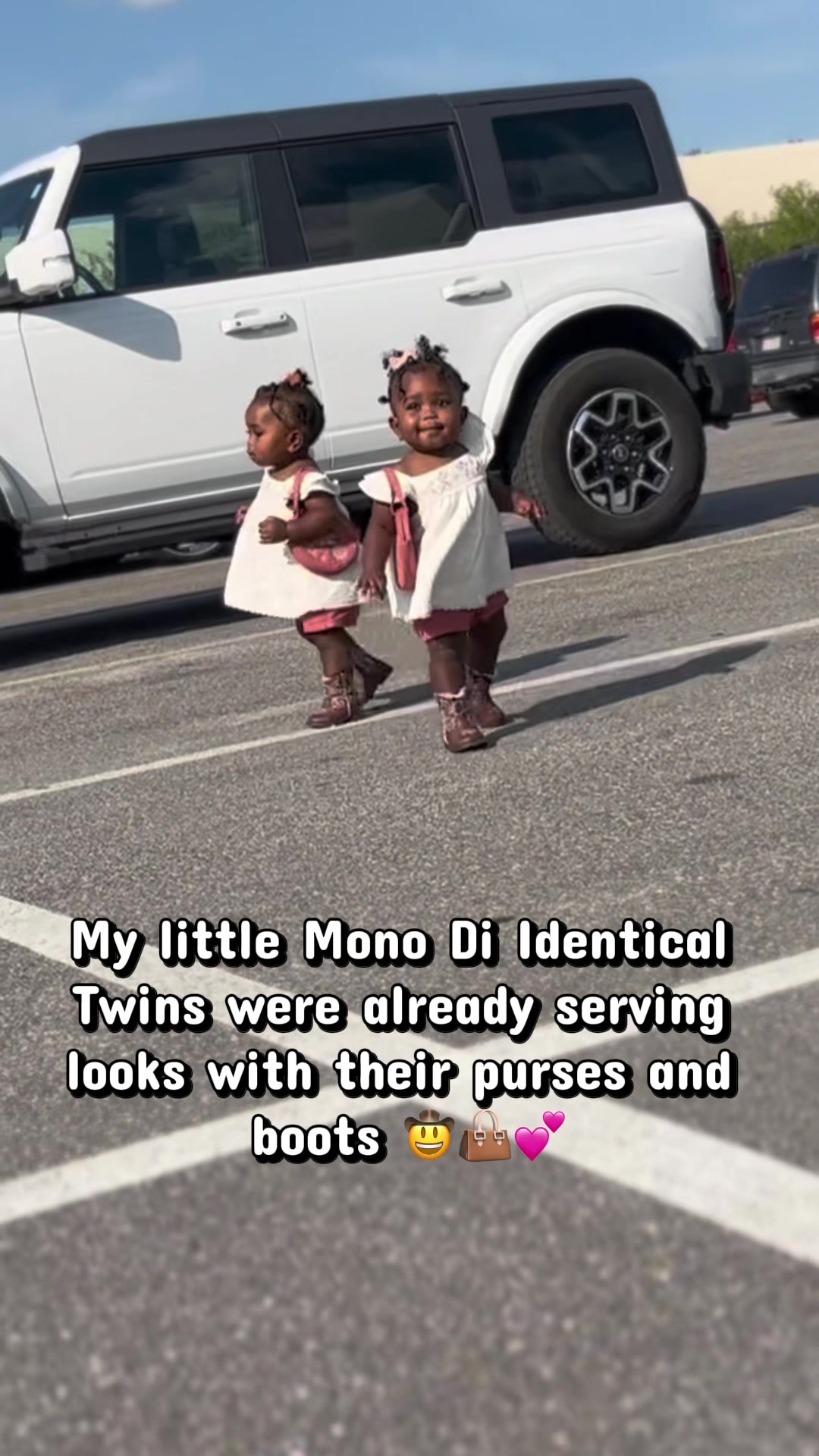 @twintasticpartyofsix