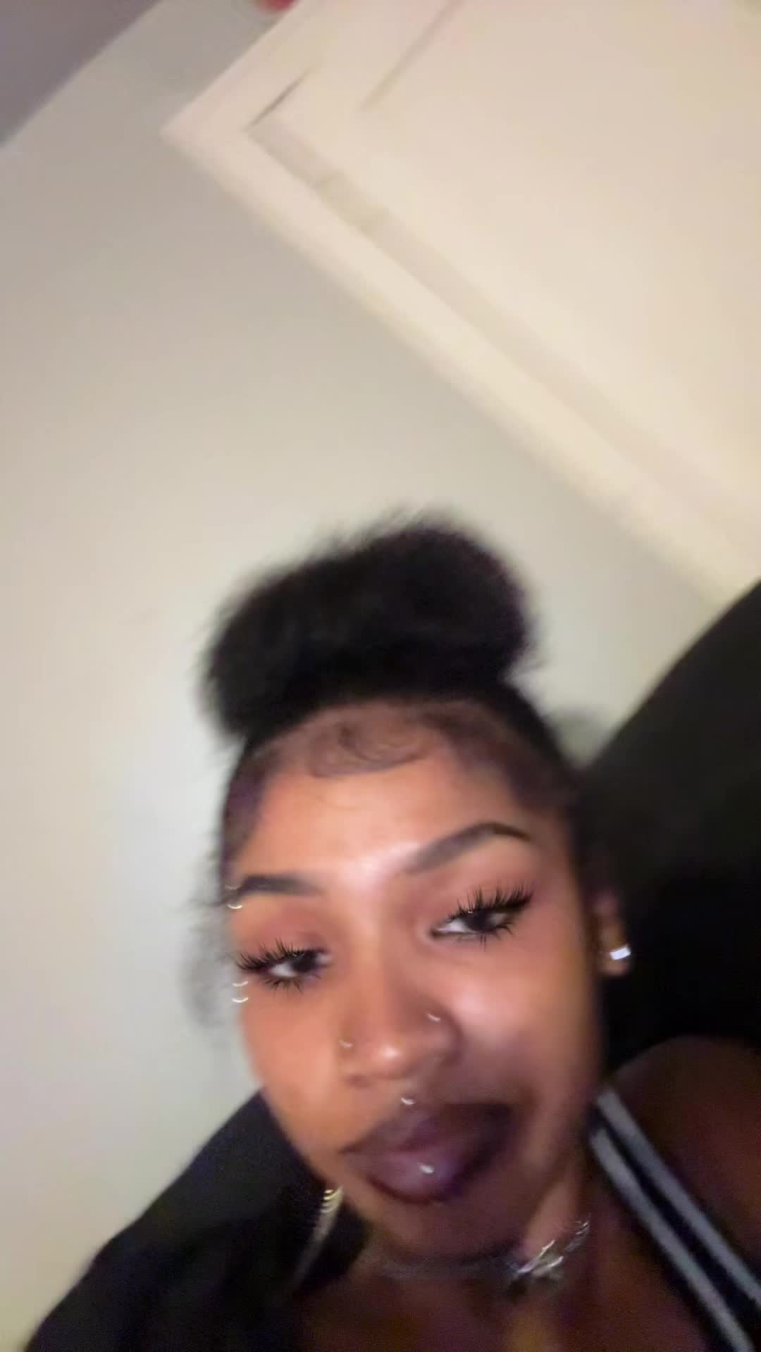 @Mi&rsquo;Yana Capri