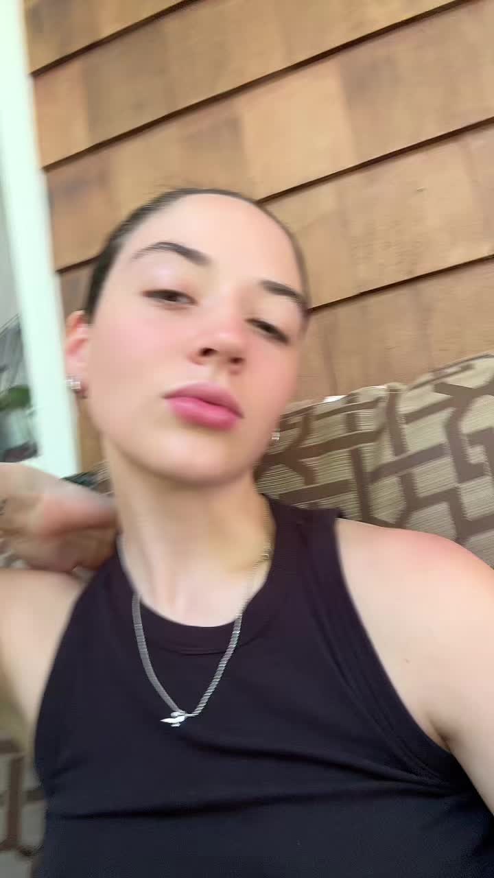 @laura ⚢
