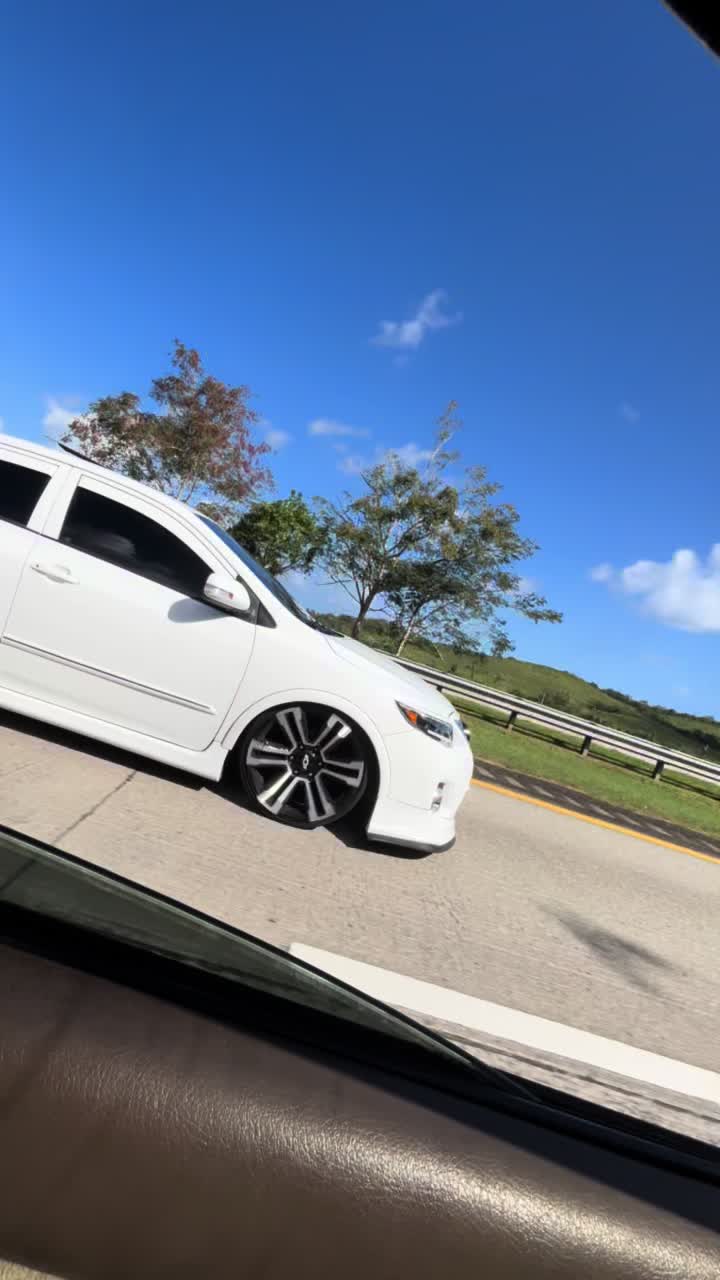 @_cocorolla_