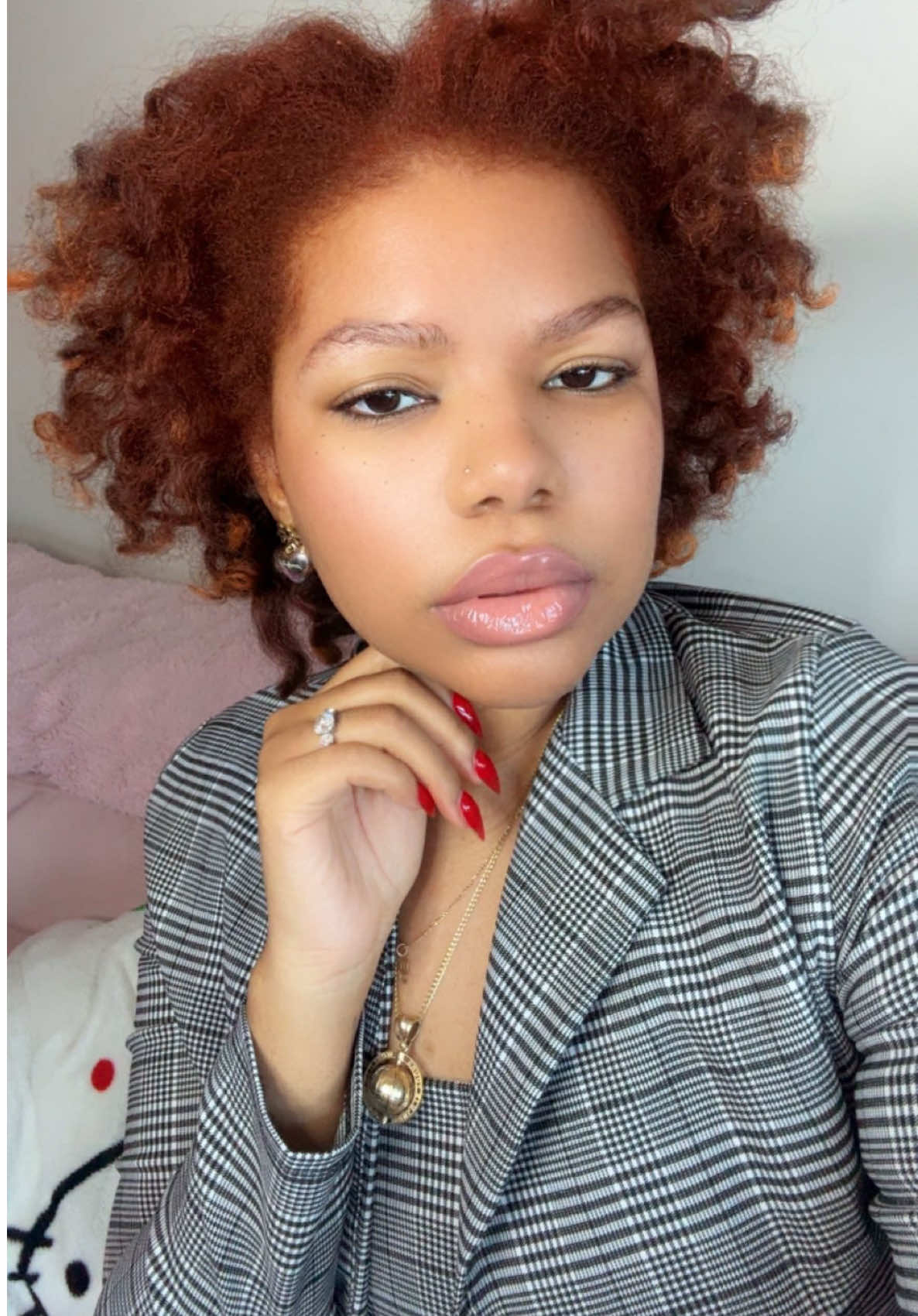 @Teyonce Mercedes| Beauty Pro