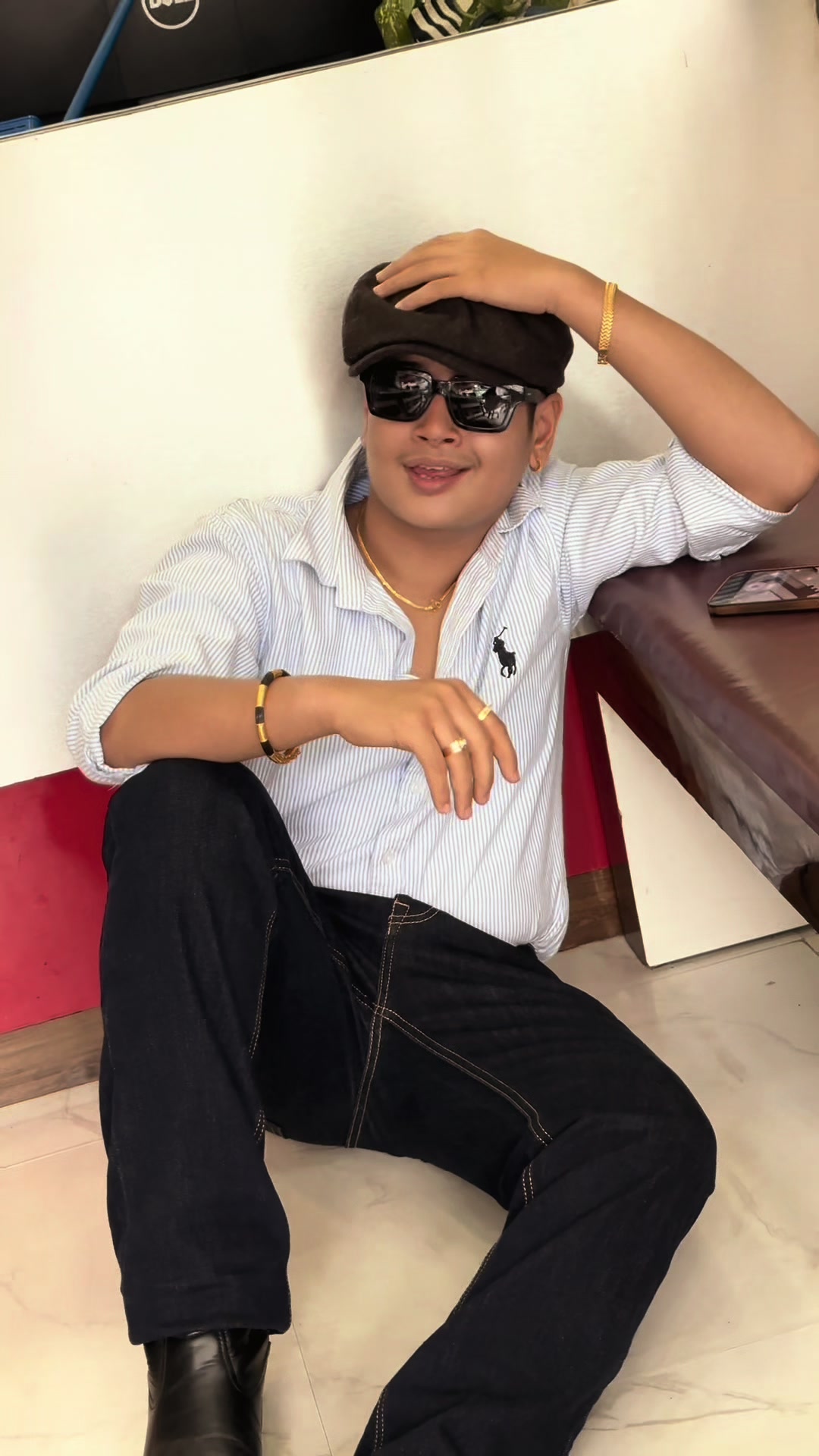 @Swarna Griha