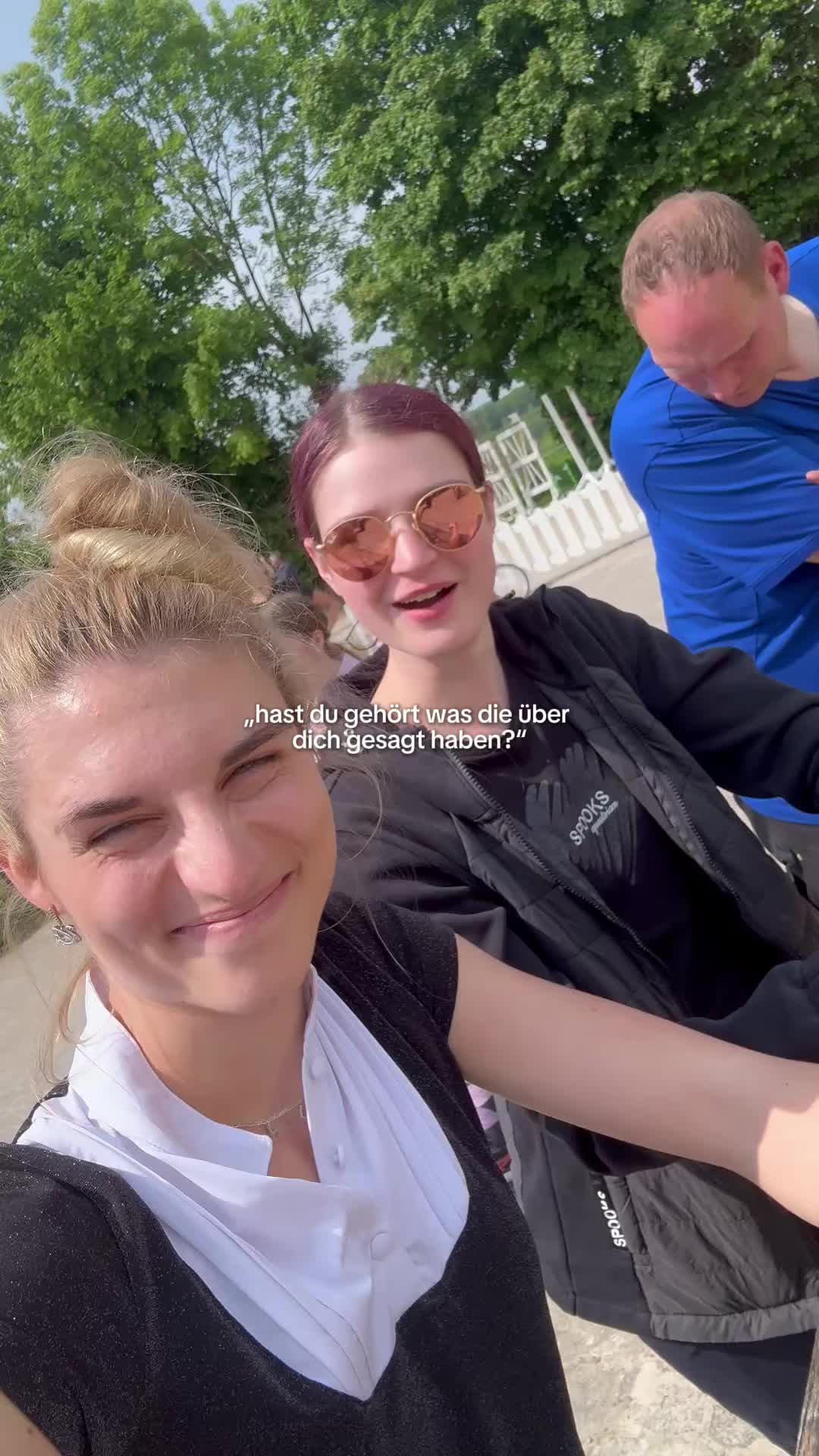 @laura_nyz