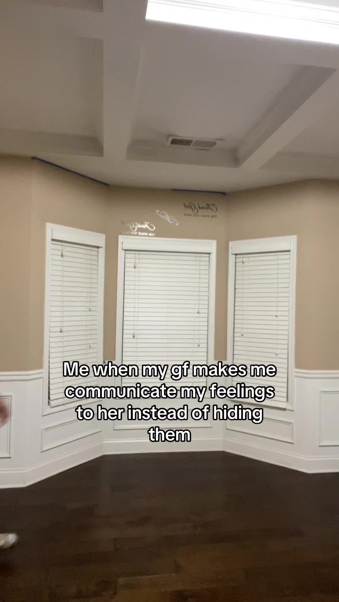 @⃟