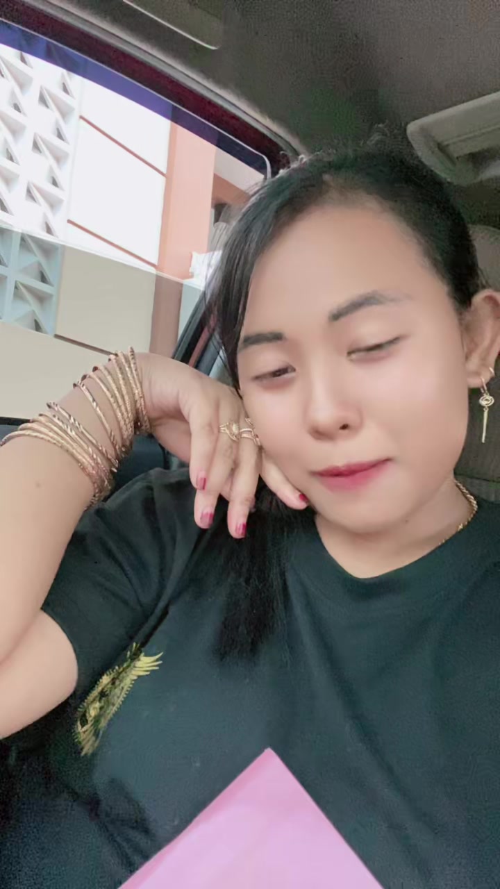 @SOFI SALON