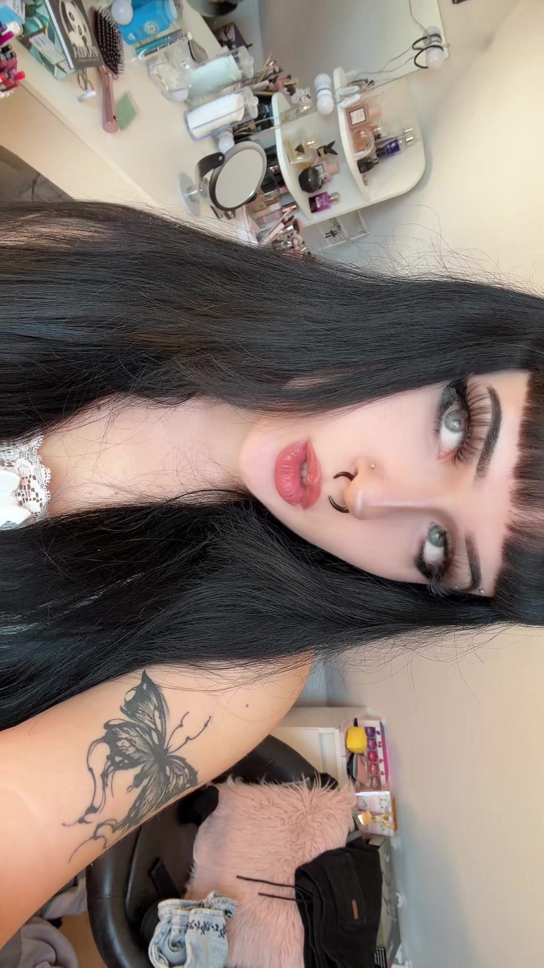 @peeloffmyflesh