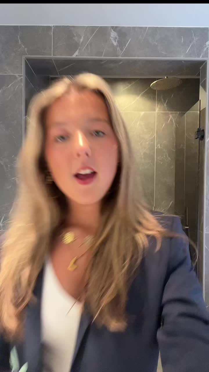 @LIV