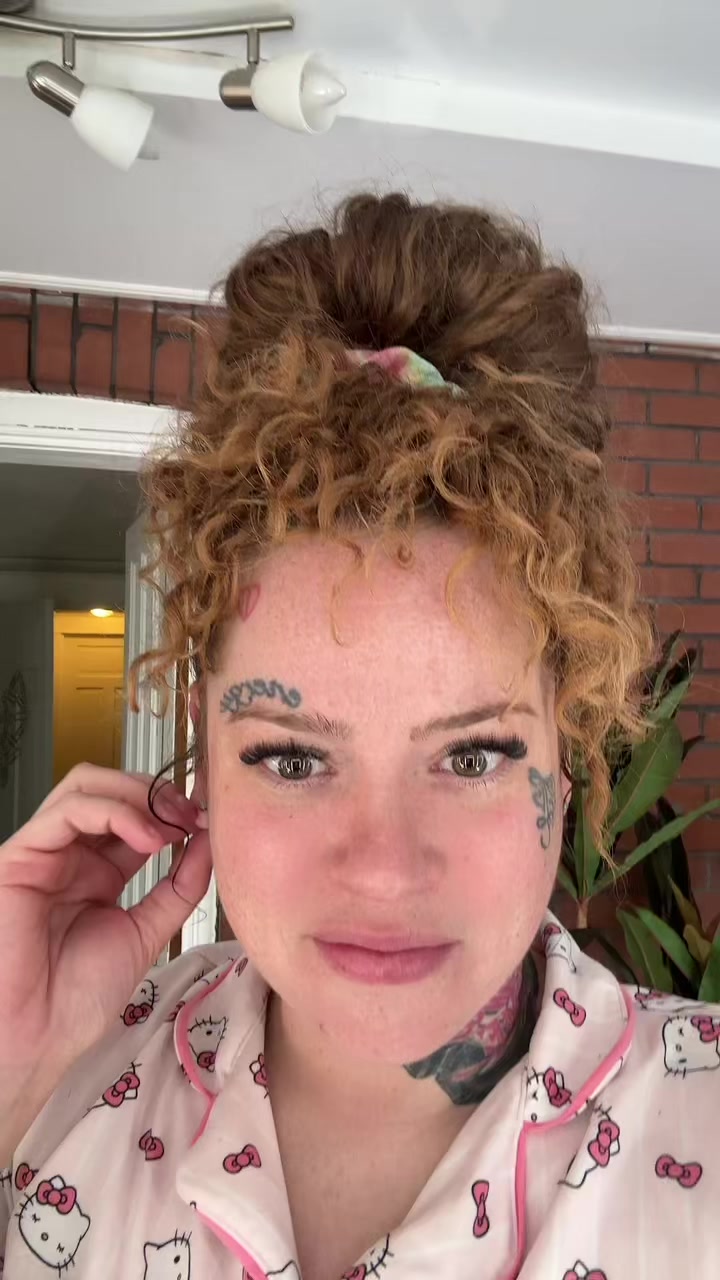 @prettybully TENILLE